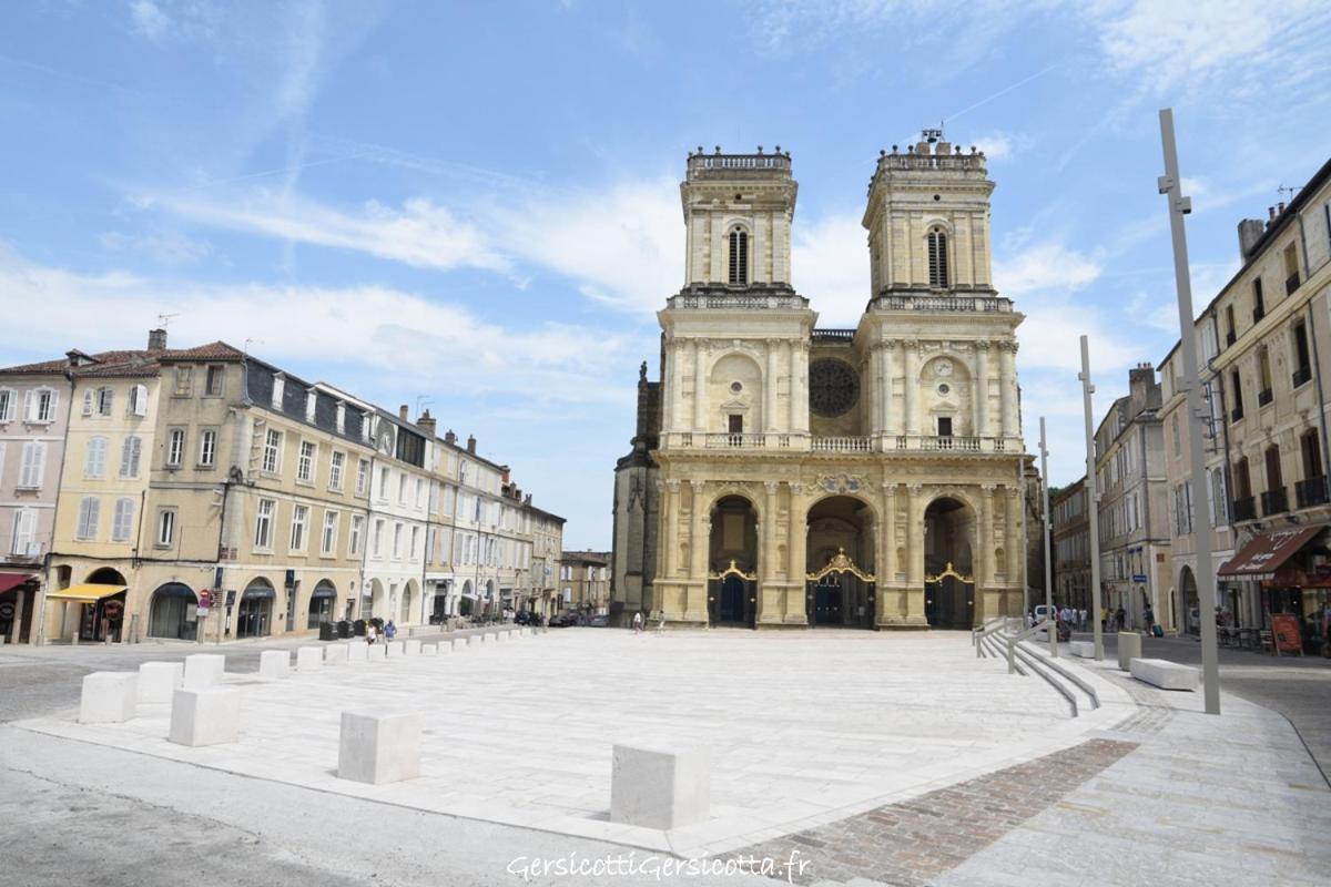Apartment Le Gersois - T2 Moderne - Centre- Wifi Gratuit