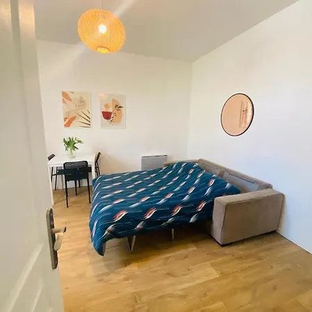 Le Gersois - T2 Moderne - Auch Centre- Wifi Gratuit Appartement Buitenkant foto